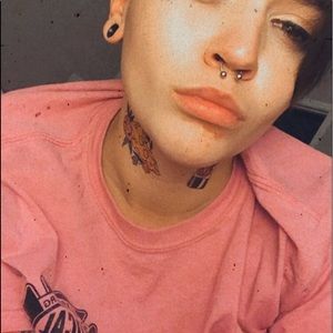 Meet your Posher, Ashlee